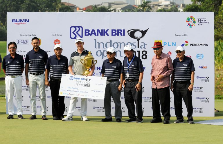 Pegolf Afrika Selatan Menangi Bank BRI Indonesia Open 2018