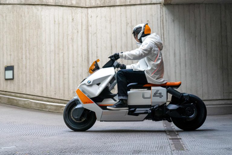 Dinamic Urban Electric Scooter